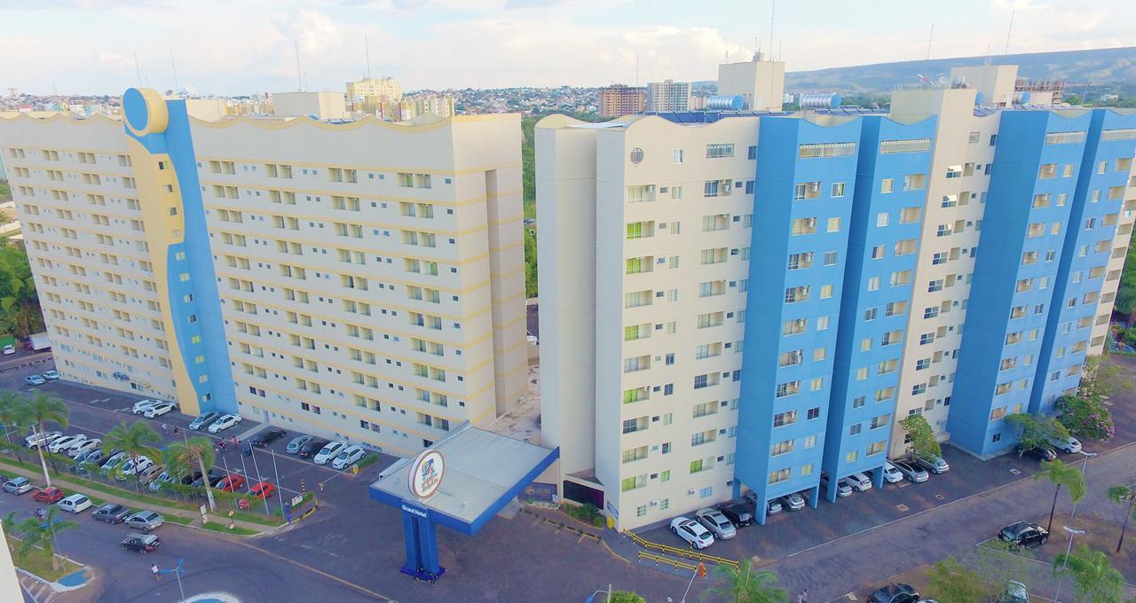 Golden Dolphin Grand Hotel - Flats Caldas Novas Bagian luar foto