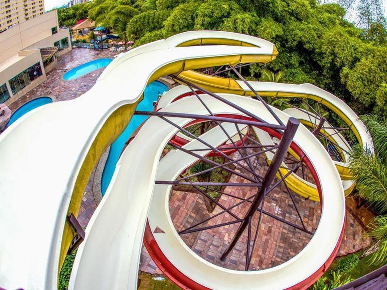 Golden Dolphin Grand Hotel - Flats Caldas Novas Bagian luar foto