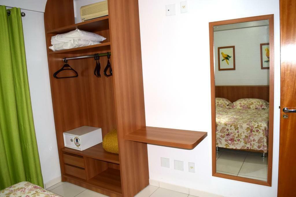 Golden Dolphin Grand Hotel - Flats Caldas Novas Bagian luar foto